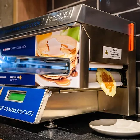 Express Zentrum By Ihg Hotel 3*