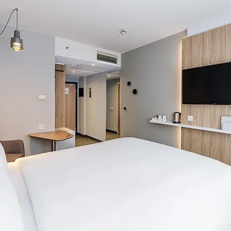 Ξενοδοχείο Express Zentrum By Ihg 3*