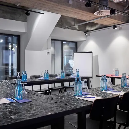 Express Zentrum By Ihg Hotel 3*