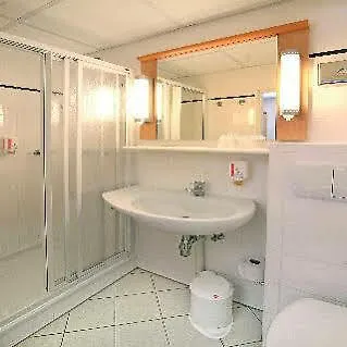 Express Zentrum By Ihg Hotel 3*